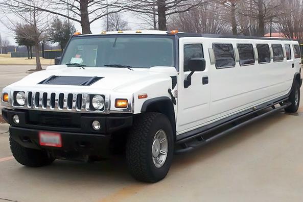 Milwaukee 15 Passenger Limo